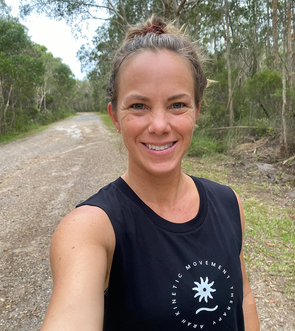 Meika-Surfskate-Noosa-surf-coaching-lessons-clinical-pilates